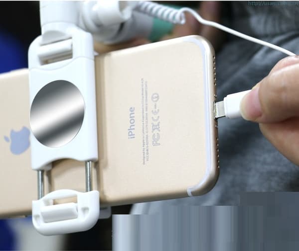 USAMS Lightning Mirror Selfiestick wire control - Svart