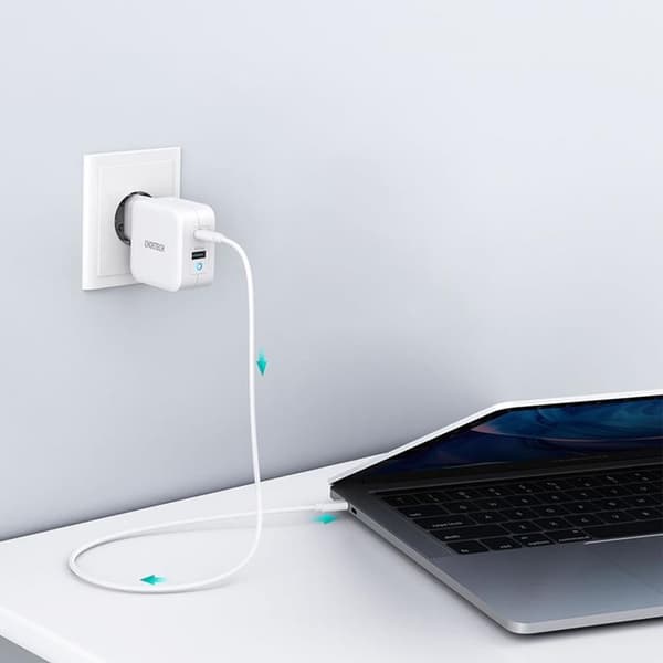 Choetech Väggladdare USB-A Till USB-C 65W - Vit