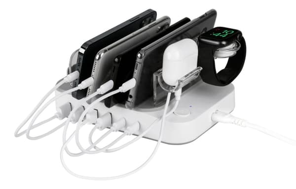 DELTACO USB-ladestasjon, 4x USB-A, 1x USB-C 2,4A, 1x US