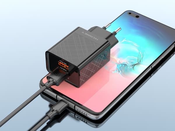 Techancy/Snabbladdare/USB Typ C/2.4A/Dubbla Portar/1M