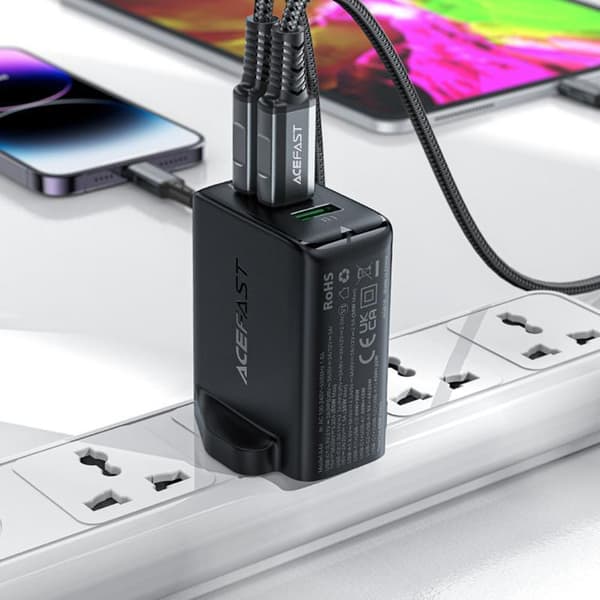Acefast UK Väggladdare 65W 1xUSB Till 2xUSB-C - Vit