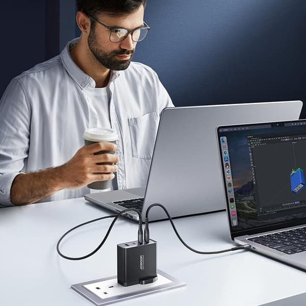 Joyroom Väggladdare 3x USB-C/USB-A 140W USB-C 240W Kabel 1.2m