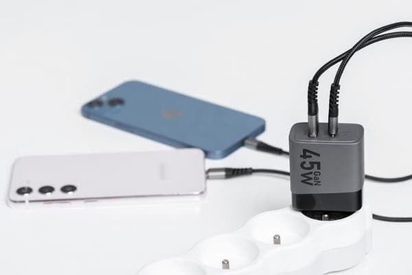 Forcell F-Energy Väggladdare GaN 45W 1xUSB-C 1xUSB-A 4A PD QC 4.0