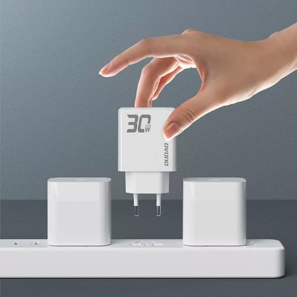 Dudao Snabbladdare 30W USB-A/USB-C med USB-C/USB-C Kabel Vit