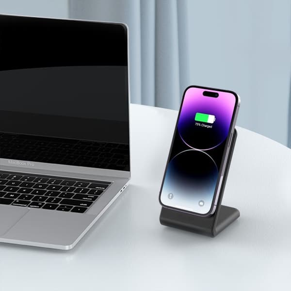 Tech-Protect QI 15W-A38 Magsafe Trådlös Laddare Magnetic - Svart