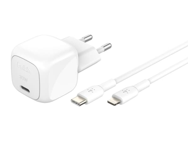 Belkin BoostCharge - virtalähde - valkoinen Valkoinen