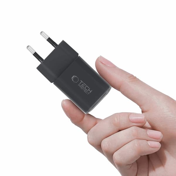 Tech-Protect Snabbladdare 33W NCM 2-Port QC3.0 - Svart