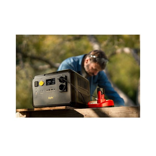 Aqiila Powerbird S1500 Power Station