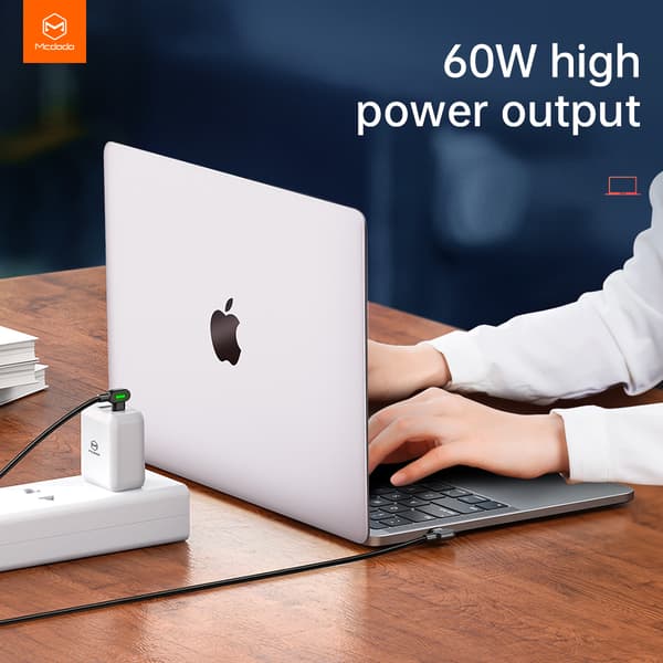 McDodo 2 Meter, Vinklad USB-C till USB-C kabel, LED, 3A, svart snabbladdare Android