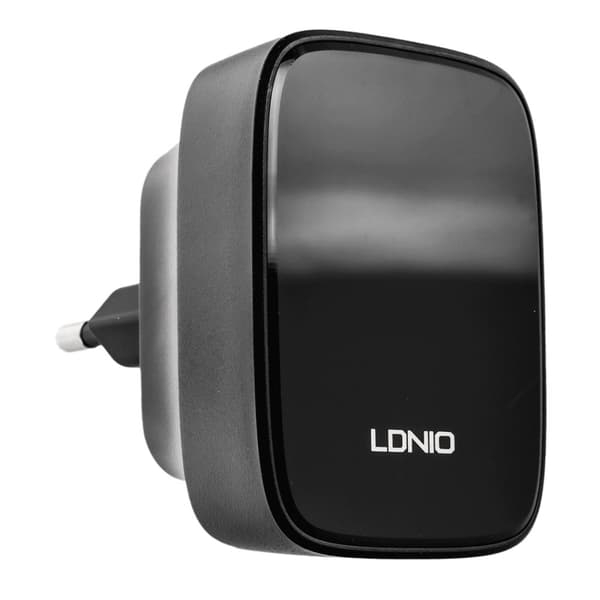 32W laturi 3 porttia USB PD QC Ldnio Q334 musta