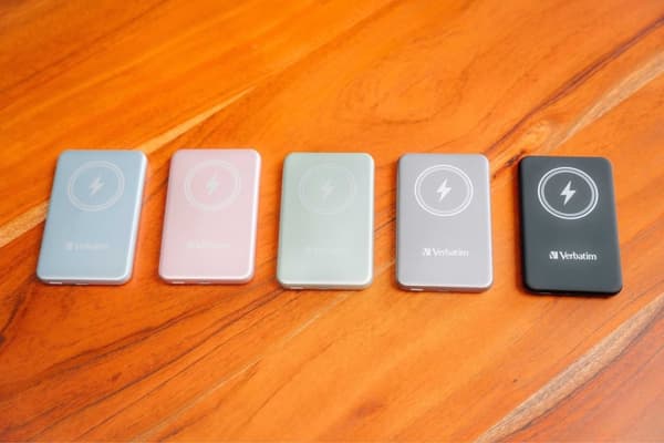 Charge 'n' Go magnetisk trådløs powerbank 5000 sort