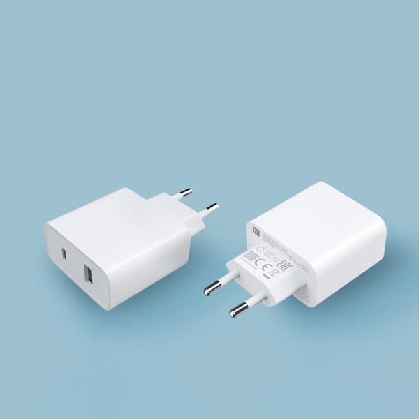 Xiaomi Travel Charger Combo USB / USB-C 33W PD hurtigoplader, hvid