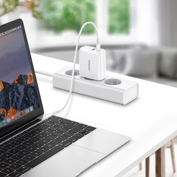 Hurtigoplader USB-C + USB 36 W Quick Charge 4.0 Power Delivery hvid