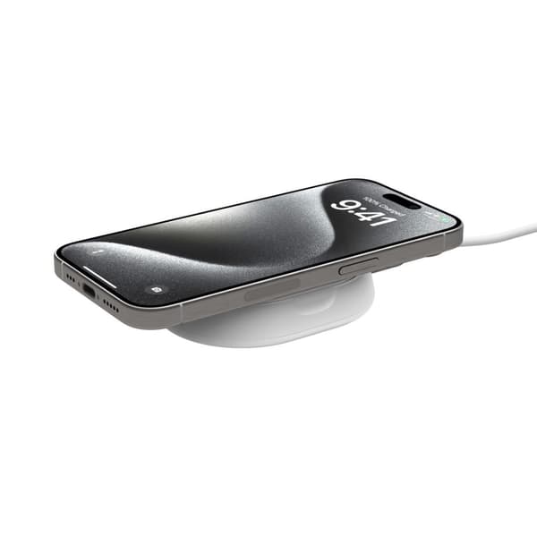 Belkin BoostCharge Pro Smartphone Hvid AC Trådløs opladning Hurtig opladning Indendørs
