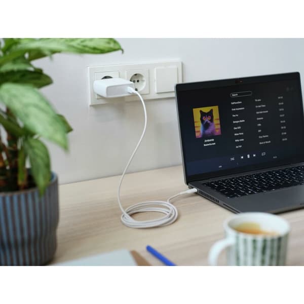 Vægoplader Trust 25140 Hvid