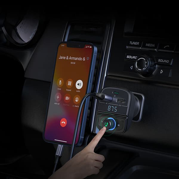 FM MP3-sändare Bluetooth 5.0 billaddare 3x USB TF microSD svart