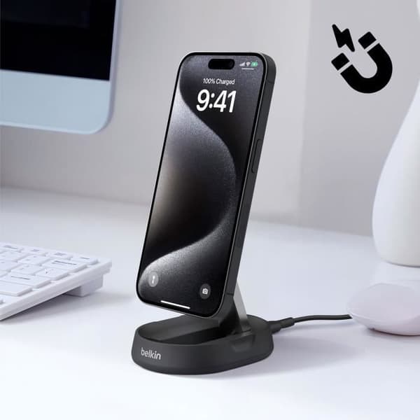 Induktionsladdare - BELKIN - BoostCharge Pro - 15W - Fällbart stativ - Qi2