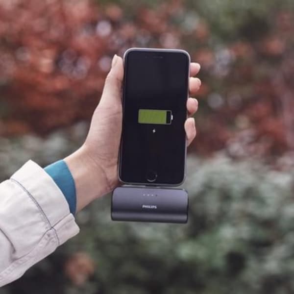 Philips laddarsats - DLP2510V/00 - Powerbank - DLP2510C/03 - Trådlöst externt batteri - 2500mAh - USB-C-kontakt Svart