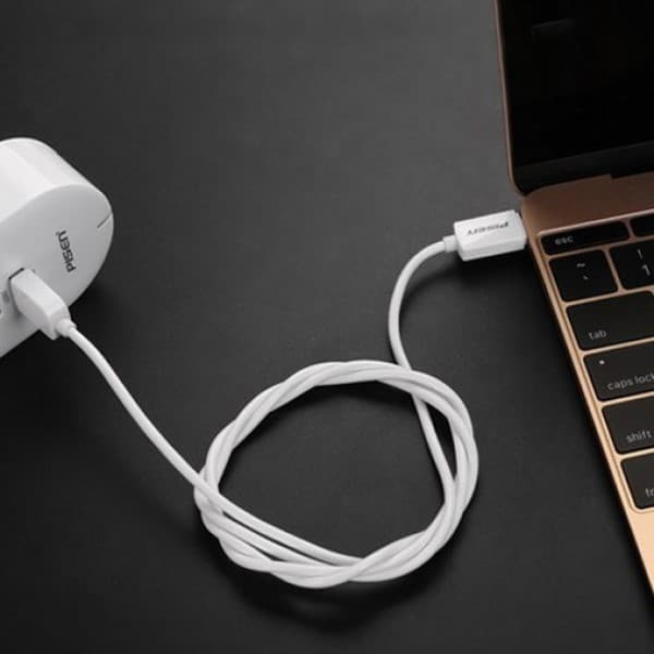USB C -KAAPELI PIKALATAUS UNIVERSAL ANDROID AUTO PISEN 1,5M