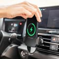 Miniatyrbild 1 av 8: BEGAGNAD Hållare med trådlös snabbladdare för bilen Chakar InnovaGoods (Renoverade A)