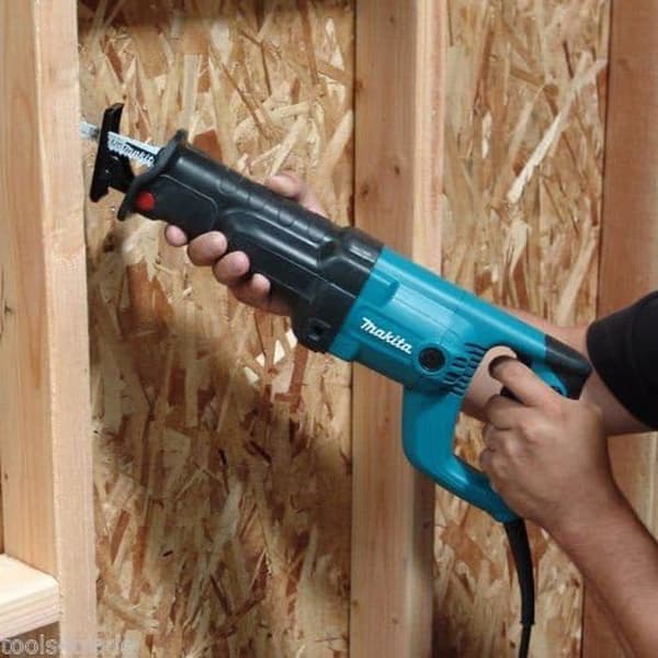 Motorsåg - MAKITA - UC4550A - 2000W - 45 cm - Grön