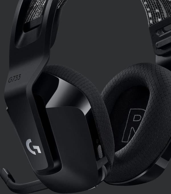 Logitech G733 LIGHTSPEED langattomat pelikuulokkeet - PS5/PS4 & PC - musta