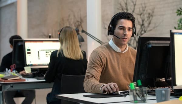 EPOS I SENNHEISER ADAPT 261 Stereo Bluetooth Headset inkl. USB-C BT Dongle Teams certificeret (1000897)