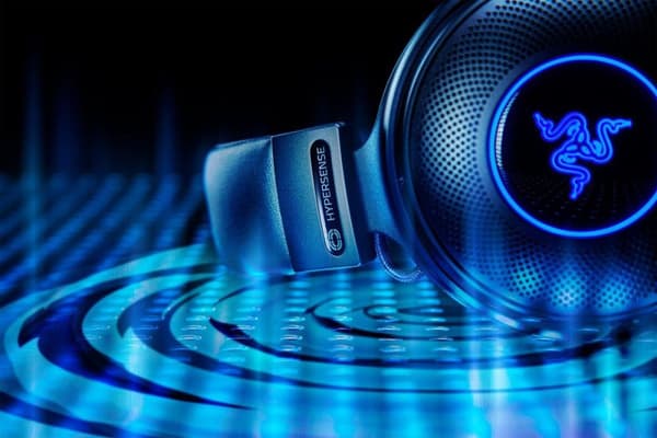 Razer Kraken V3 Hypersense -pelikuulokkeet