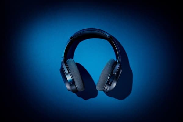 Razer Barracuda Wireless Gaming Headset - PC, PlayStation, Switch & Android - Sort