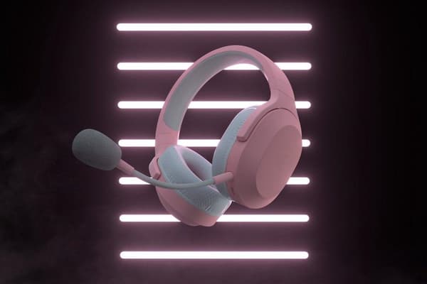 Razer Barracuda X (2022) trådløst gaming-headset - Quartz Pink (PC/PlayStation/Switch/Android)