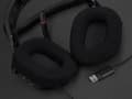 Pikkukuva 8 / 10: Corsair HS80 RGB USB Premium Dolby Audio 7.1 Surround pelikuulokkeet - Hiili - PC