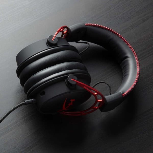 HyperX Cloud Alpha Pro Gaming Headset - PC, PS4, PS5, Xbox One & Xbox Series - musta/punainen