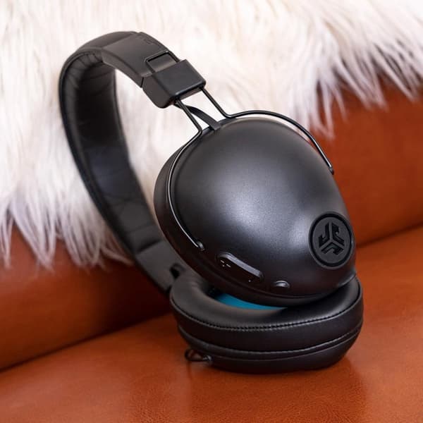 JLAB Studio Pro Bluetooth-kuulokkeet - 50+ tunnin akku - Musta