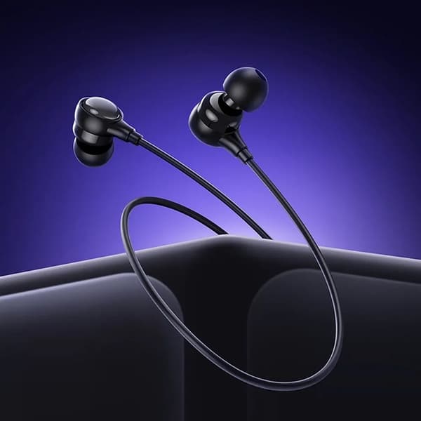 Hoco Hörlurar 3.5mm Med Microphone - Svart