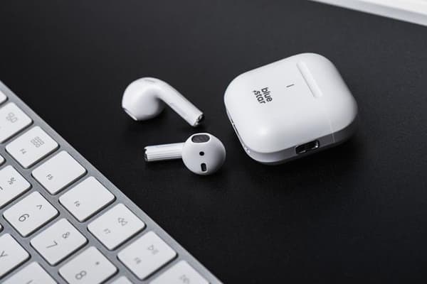 Blue Star Trådlösa In-Ear Hörlurar TWS Nova Fi5 - Vit