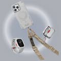 Miniatyrbild 5 av 7: Skinarma Airpods Pro 2 Skal Mecha - Frost