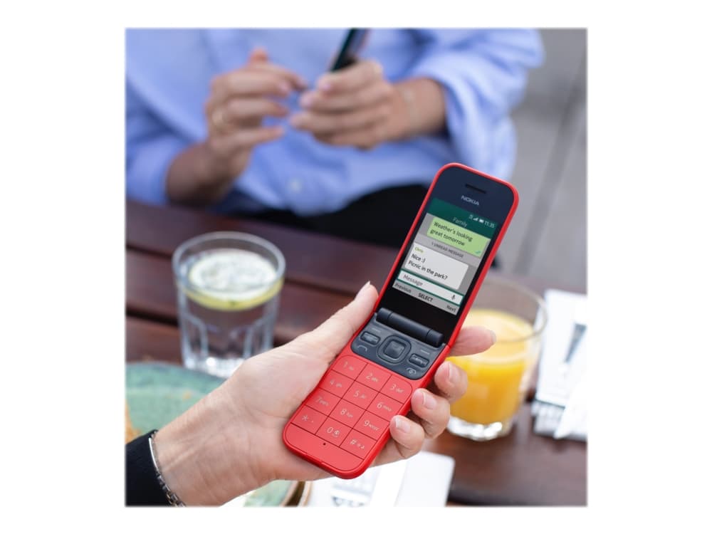 Nokia 2720 Flip - Mobiltelefon - dual-SIM - 4G LTE - 4 GB - microSD slot - 320 x 240 pixlar - RAM 512 MB - 2 MP - KaiOS - röd