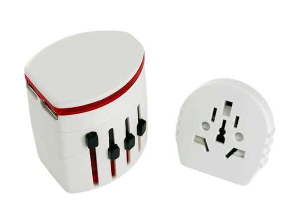 MicroConnect SKROSS - Strømkoblingsadapter - hvit
