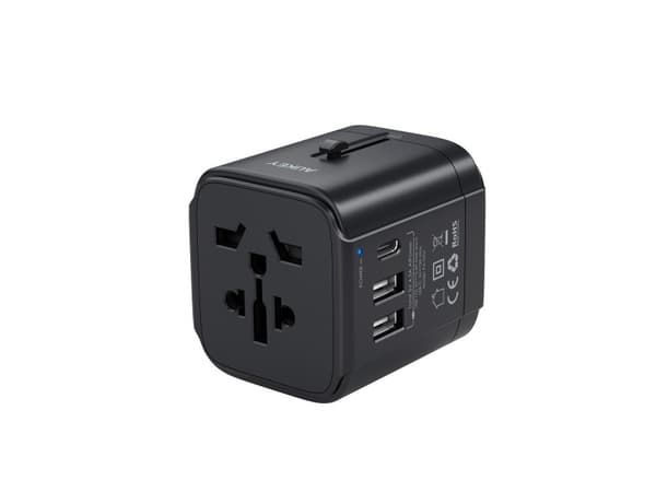 PA-TA01 Black Universal Traver Adapter 2xUSB+1xUSB C 7.8A Fits in 150 Countries