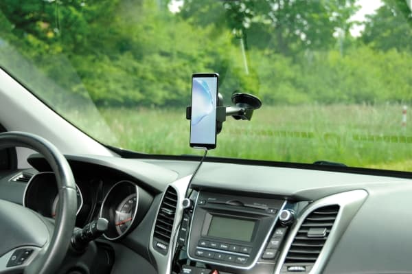 Vivanco Windshield Butler Pro, Mobiltelefon / smartphone, Passiv hållare, Bil, Svart