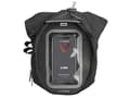 Miniatyrbilde 1 av 4: SBS TEMOTOBAGTOUCHK, Pendling, Nøkkel, Smarttelefon, Sort, PU plastikk, Polyester, Polyvinylklorid (PVC), Glidelås, IPX3