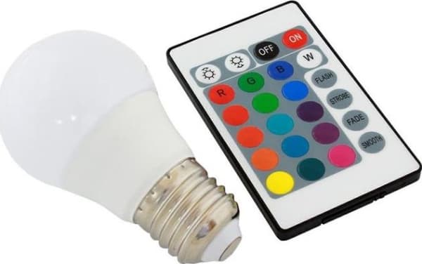 APTE ZD7C LED RGB paneeli E27 3W 16 VÄRIT universaali