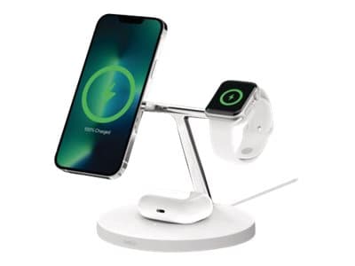 Belkin BoostCharge Pro - Trådlöst laddställ - med MagSafe + växelströmsadapter - 15 Watt - Fast Charge - vit - för Apple AirPods; AirPods Pro; iPhone