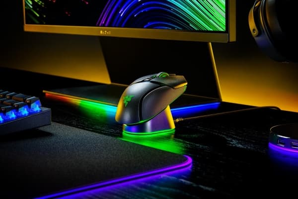Razer Mouse Dock Pro - Trådløst ladestativ - 4KHz transceiver - for Basilisk V3 pro