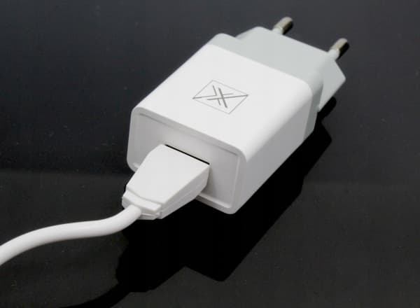 MAXXIMUS Laderbelastning. Nettverk. Maxximus Handy 1A + Micro USB