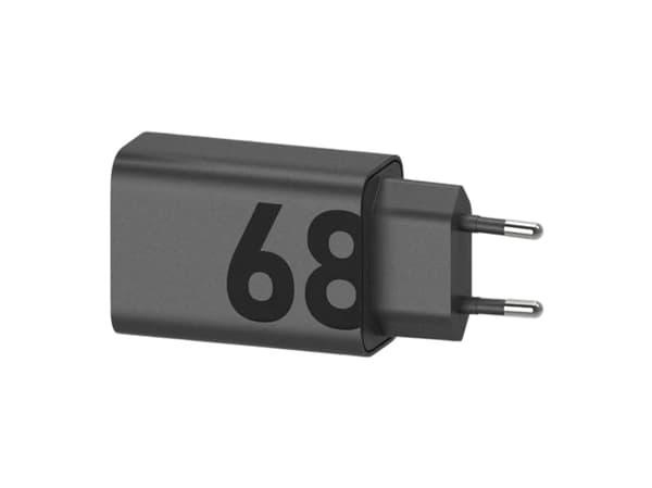 Motorola latauslaite TurboPower 68 GaN w/ 6.5A USB-C-kaapeli, musta