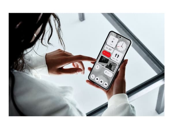 Nothing Phone (2) - 5G pekskärmsmobil - dual-SIM - RAM 12 GB / Internminne 256 GB - OLED-skärm - 6.7" - 2412 x 1080 pixlar (120 Hz) - 2 bakre kameror