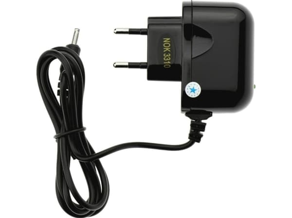 Blue Star TFK-TC-1100B 0,6 A laturi (5901737101709)