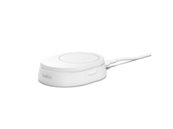 Belkin BoostCharge Pro - Trådløst ladestativ - magnetisk + AC-strømadapter - 15 watt - hvit