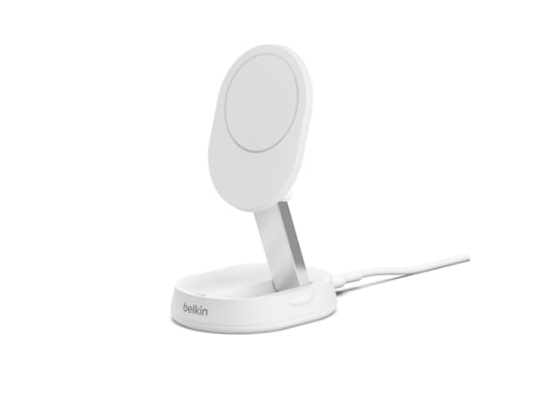 Belkin BoostCharge Pro - Trådløst ladestativ - magnetisk + AC-strømadapter - 15 watt - hvit